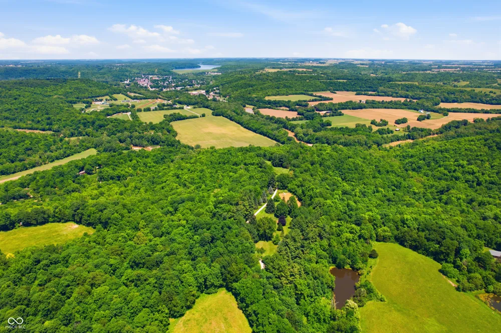 6191 Lookout Road Brookville, IN 47012