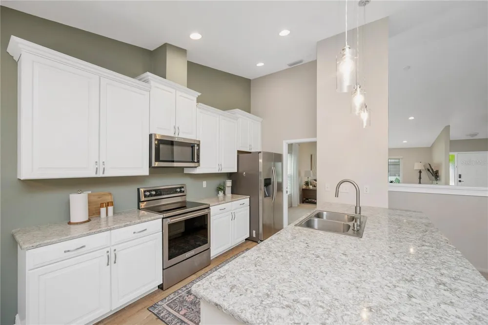 12004 STEPPINGSTONE BOULEVARD Tampa, FL 33635