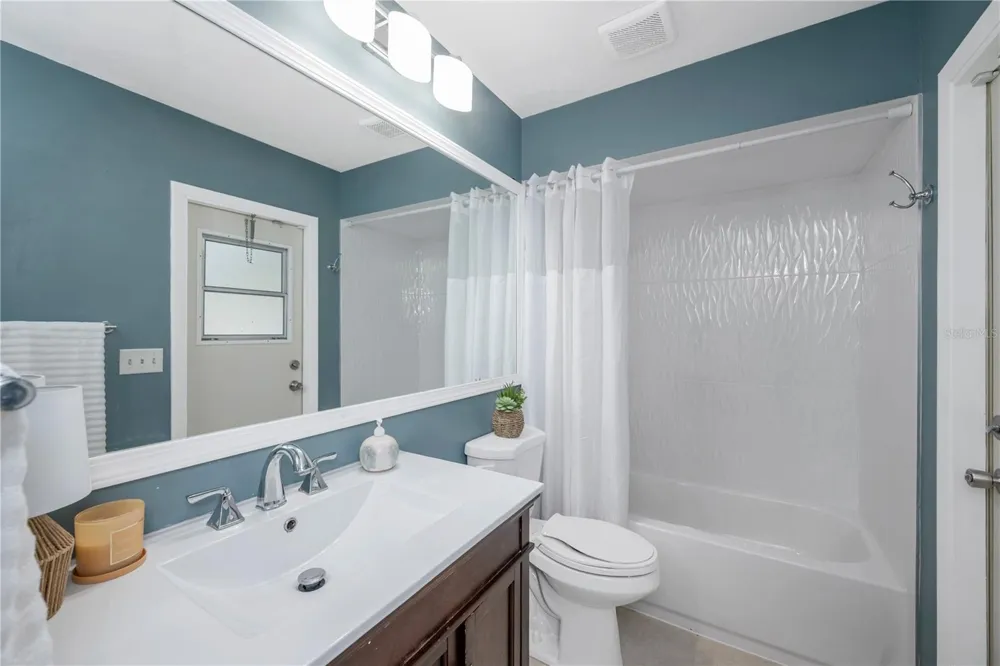 12004 STEPPINGSTONE BOULEVARD Tampa, FL 33635