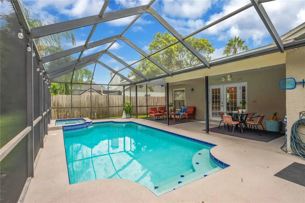 12004 STEPPINGSTONE BOULEVARD Tampa, FL 33635