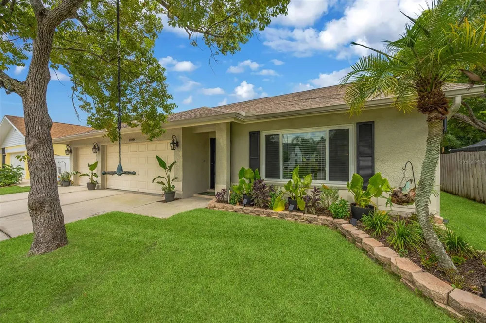 12004 STEPPINGSTONE BOULEVARD Tampa, FL 33635
