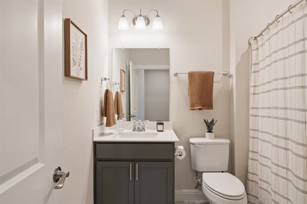 293 Barnhill Loop Dripping Springs, TX 78620