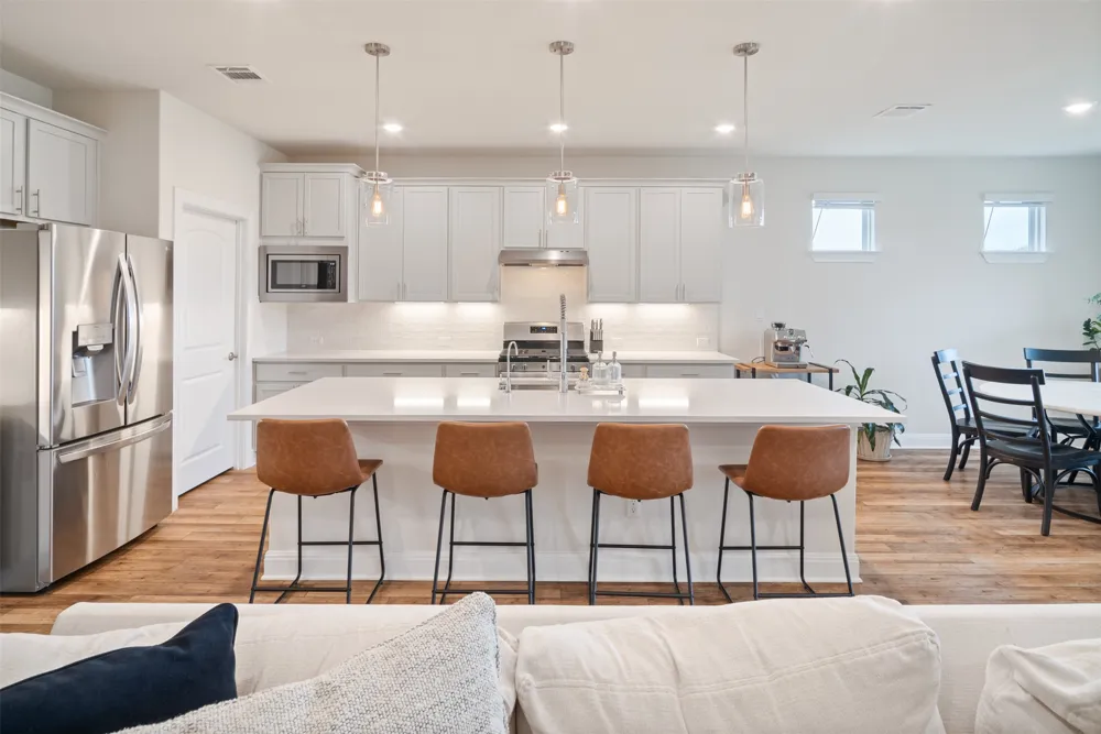293 Barnhill Loop Dripping Springs, TX 78620