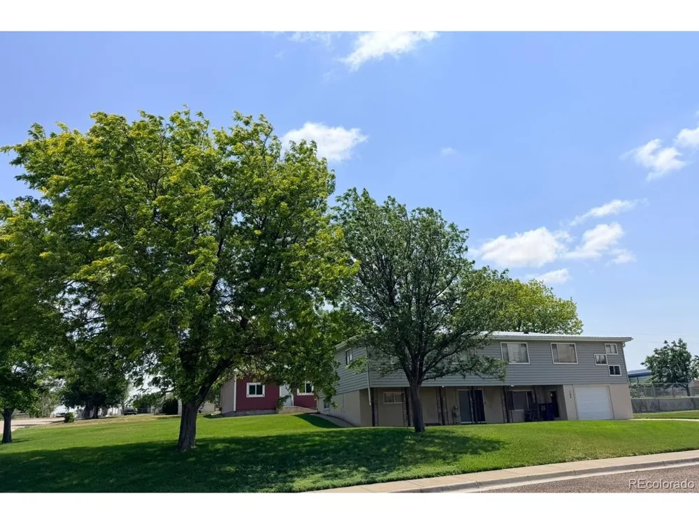 166 3rd Avenue Deer Trail, CO 80105