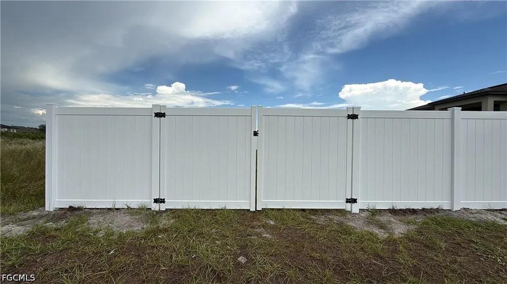 69th Street W Lehigh Acres, FL 33971