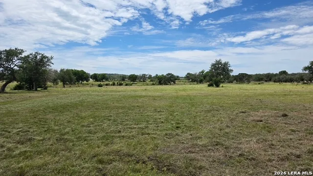 143 Coldwater Dr Center Point, TX 78010