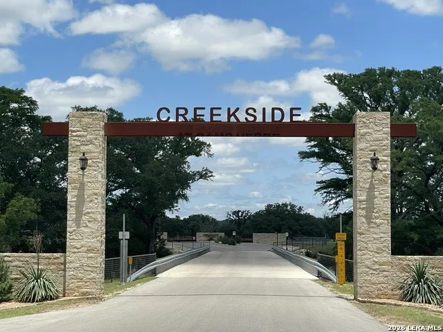 143 Coldwater Dr Center Point, TX 78010