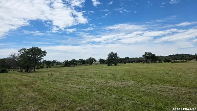 143 Coldwater Dr Center Point, TX 78010