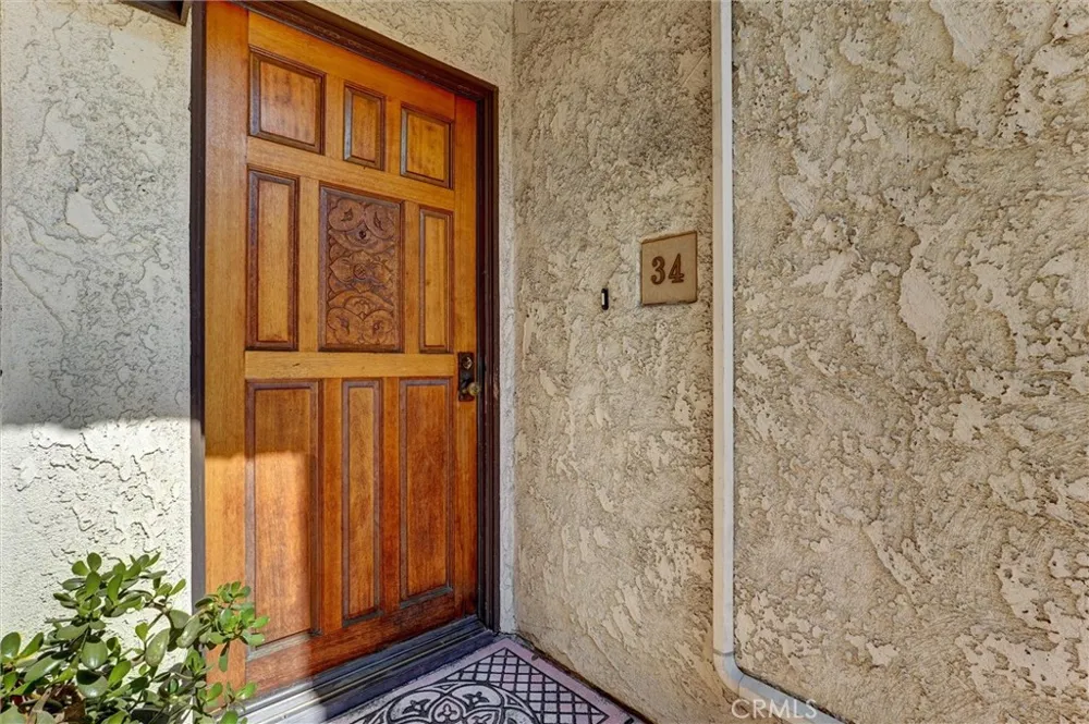 7135 Firmament Avenue #34 Van Nuys, CA 91406