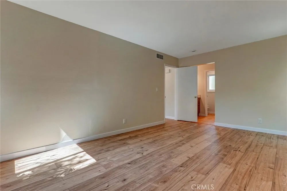 7135 Firmament Avenue #34 Van Nuys, CA 91406