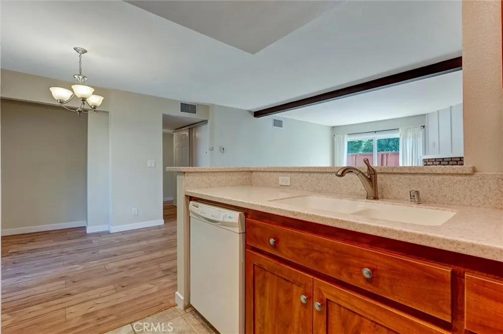 7135 Firmament Avenue #34 Van Nuys, CA 91406