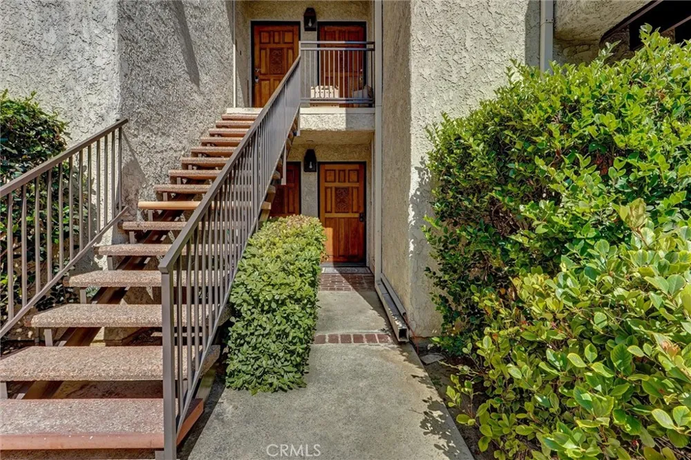 7135 Firmament Avenue #34 Van Nuys, CA 91406