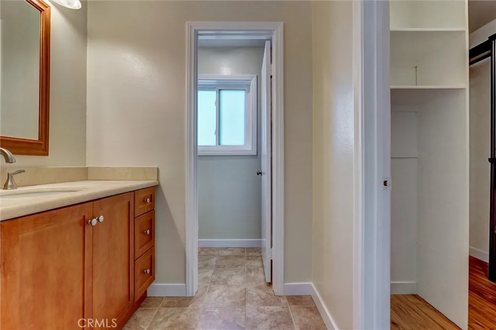 7135 Firmament Avenue #34 Van Nuys, CA 91406