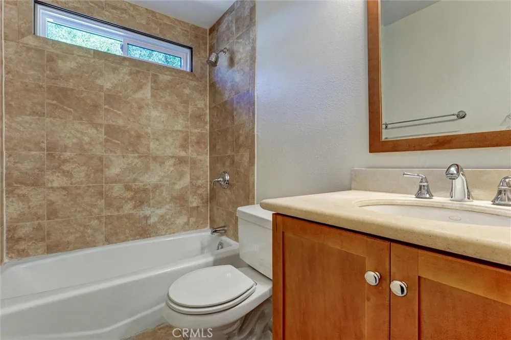 7135 Firmament Avenue #34 Van Nuys, CA 91406
