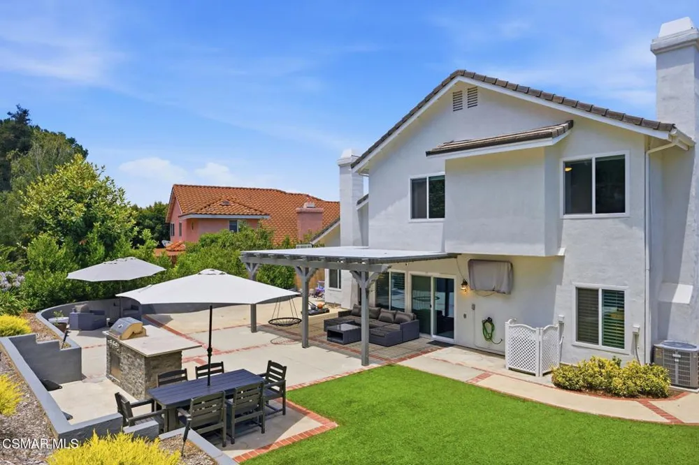 12400 Cherry Grove Street Moorpark, CA 93021