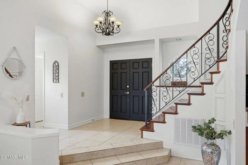 12400 Cherry Grove Street Moorpark, CA 93021