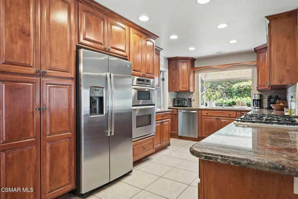 12400 Cherry Grove Street Moorpark, CA 93021