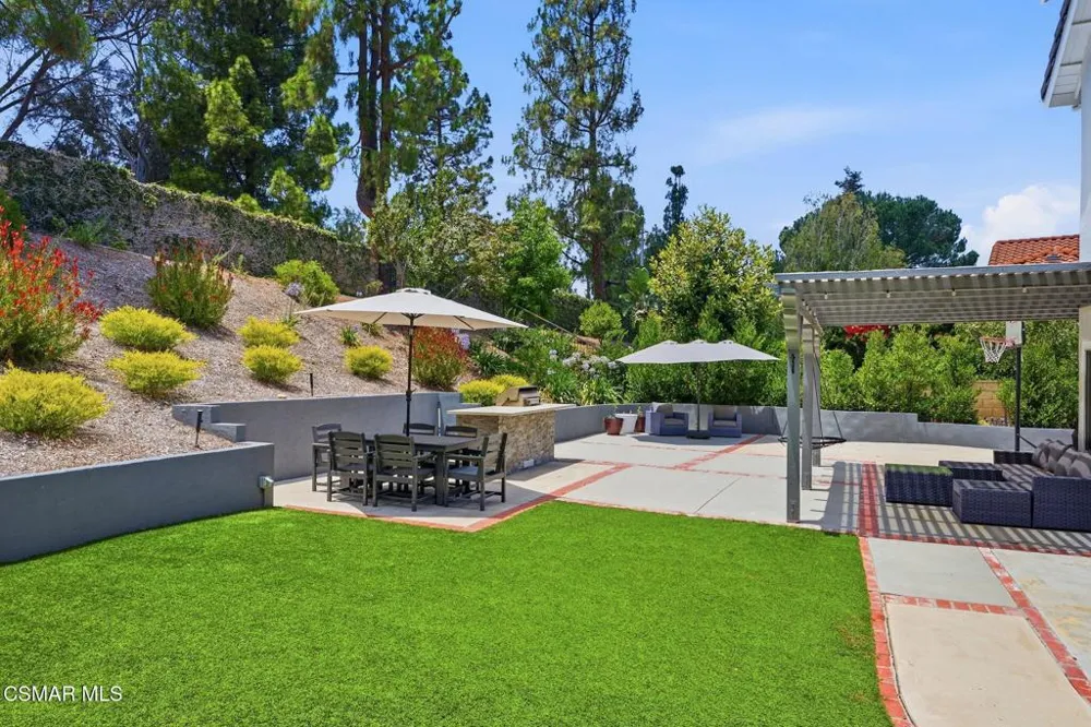 12400 Cherry Grove Street Moorpark, CA 93021