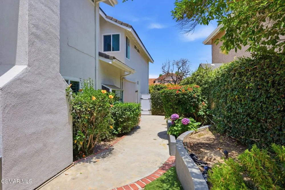 12400 Cherry Grove Street Moorpark, CA 93021