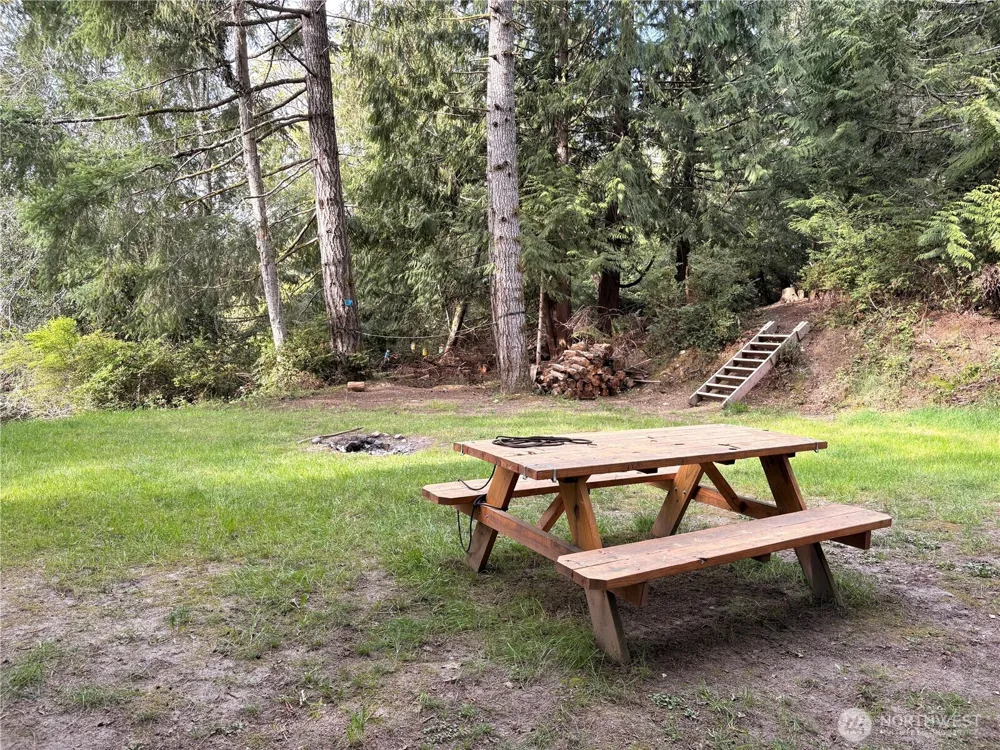 730 E Madrona Boulevard NW Lakebay, WA 98349