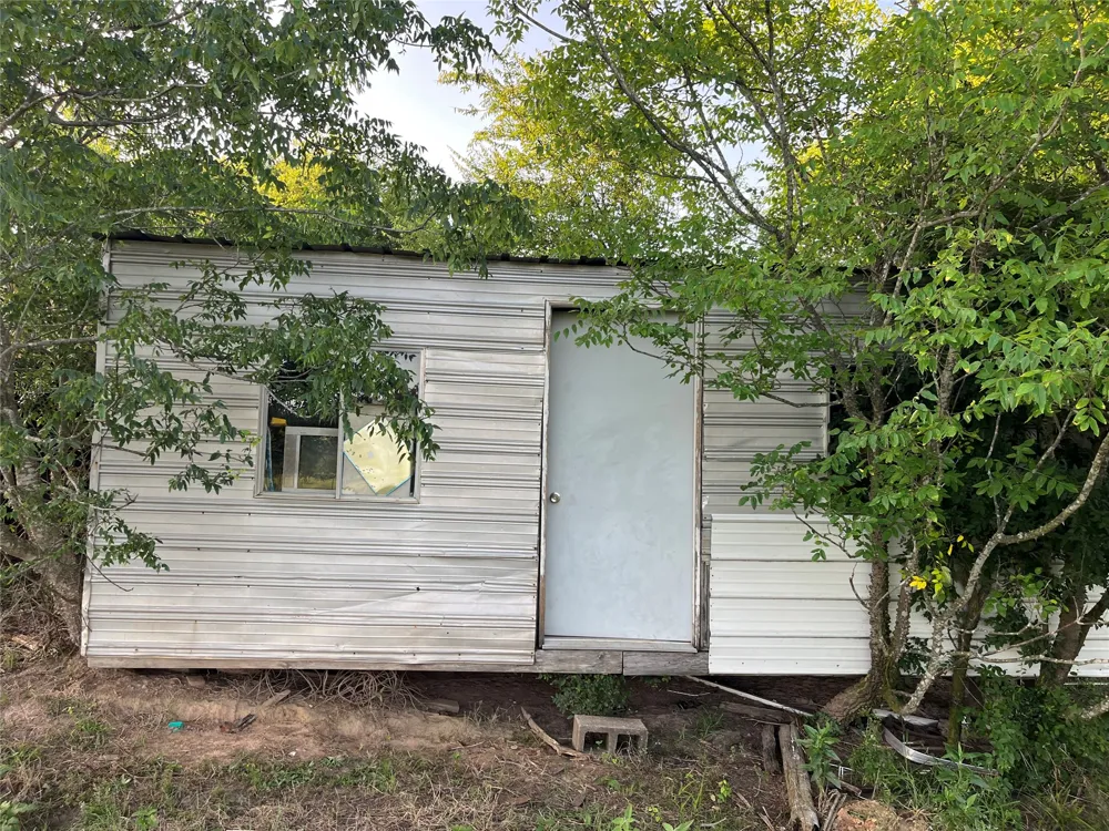 CR 4260 Mt Pleasant, TX 75455