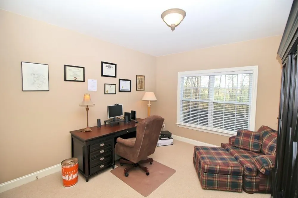 2217 Chaseford Lane Powder Springs, GA 30127