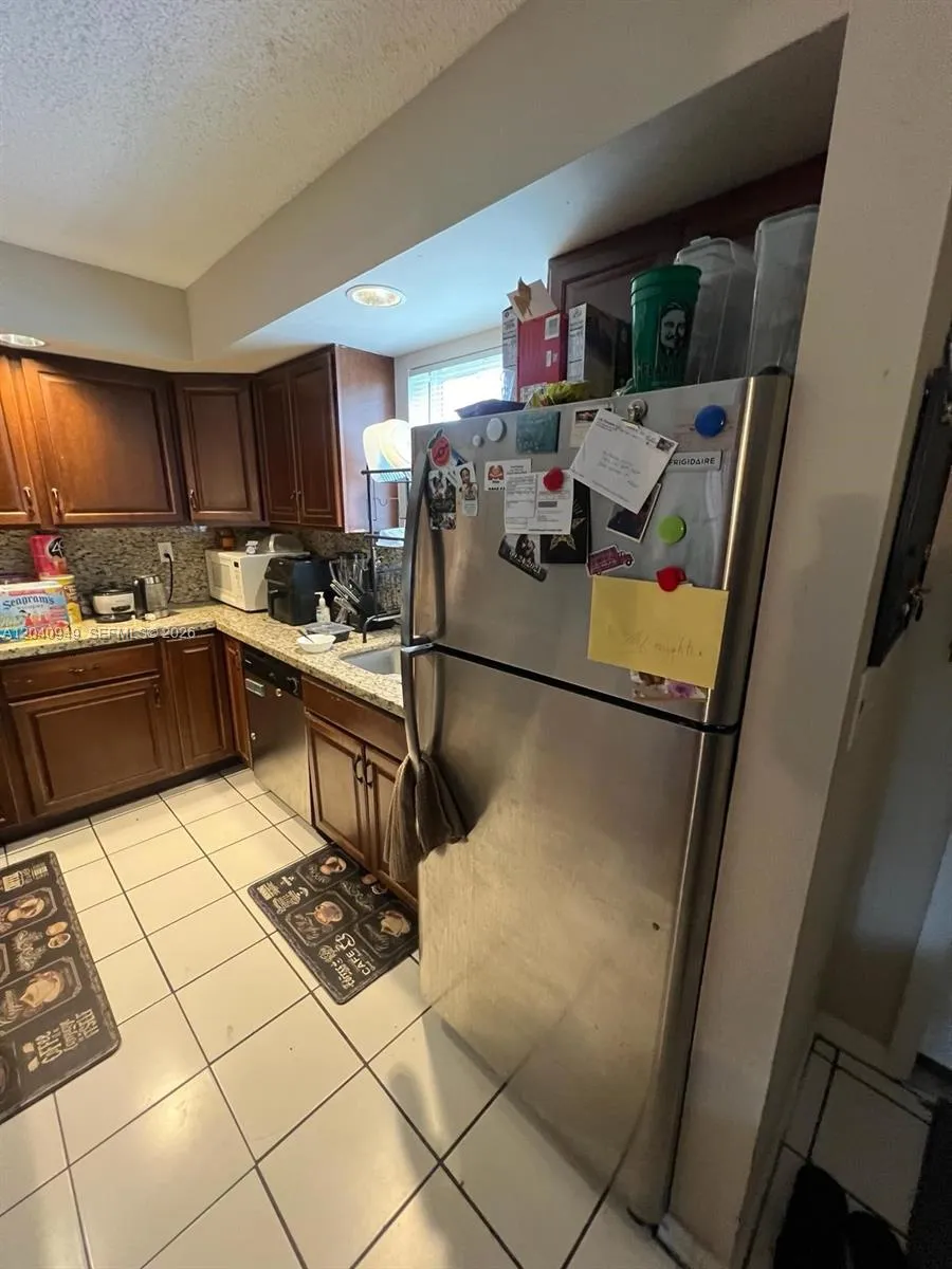 7983 NW 35th Ct #6 Coral Springs, FL 33065