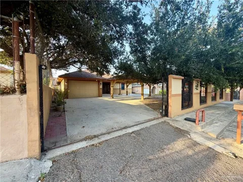 305 Elias Lopez Street