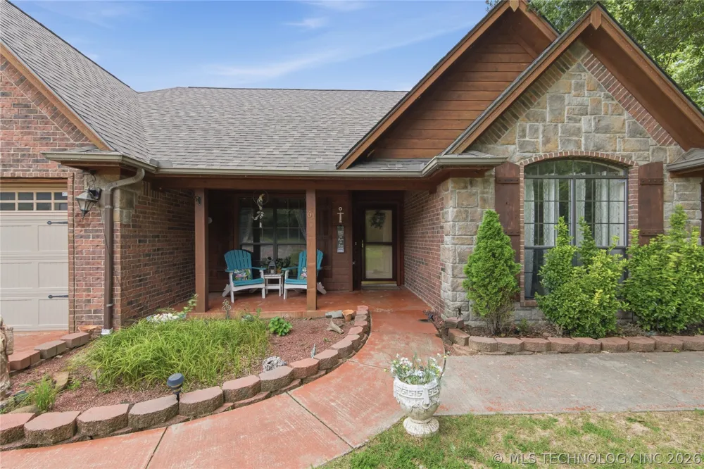 61 Hummingbird Lane Eufaula, OK 74432