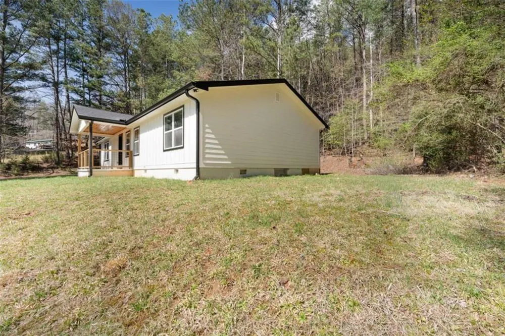 1870 Pat Colwell Road Blairsville, GA 30512