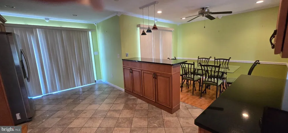 13 TUSCARORA CIRCLE Old Bridge, NJ 08857