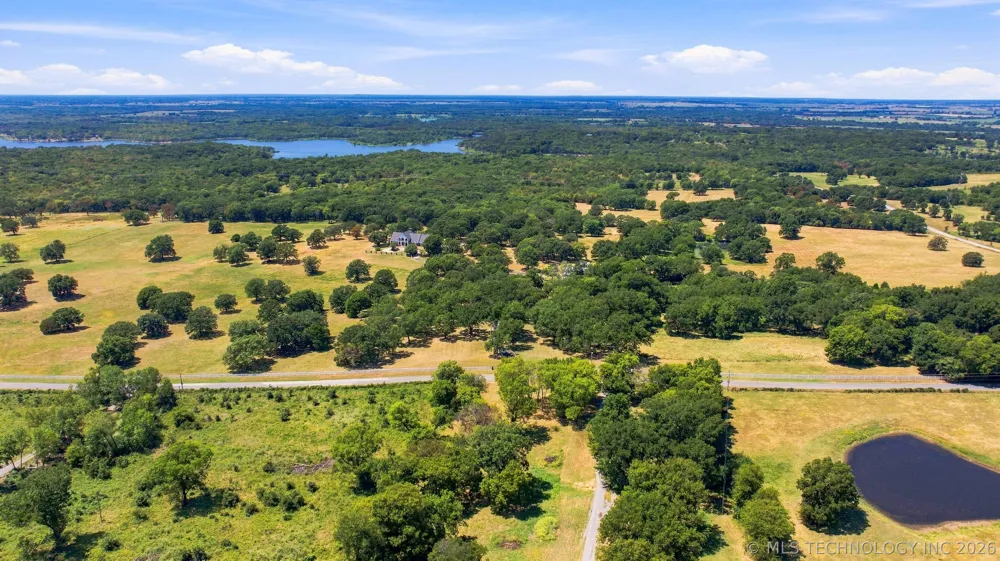 66235 S 320th Road Chouteau, OK 74337