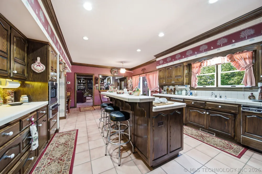 66235 S 320th Road Chouteau, OK 74337