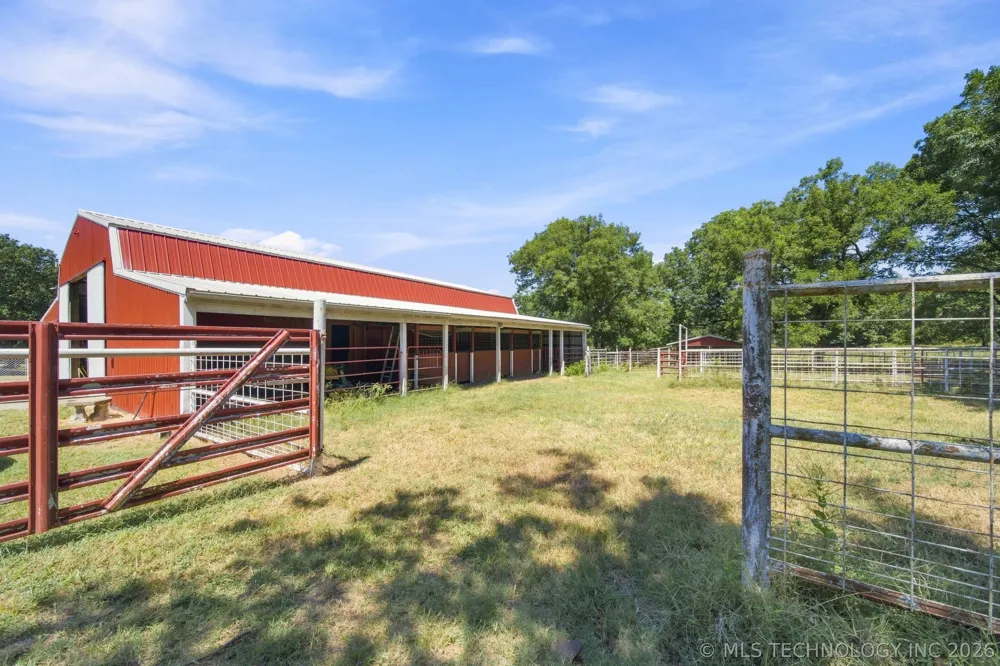66235 S 320th Road Chouteau, OK 74337