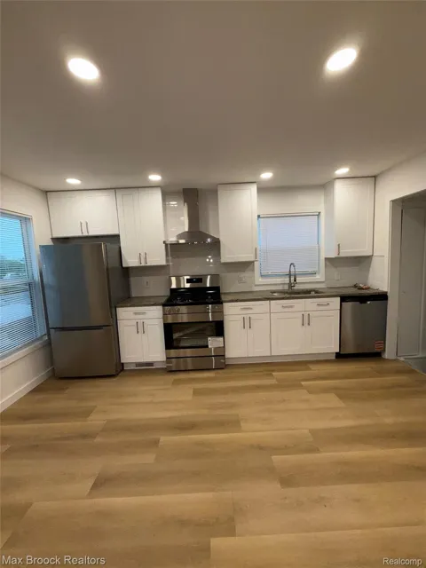 45 Pleasantview Drive