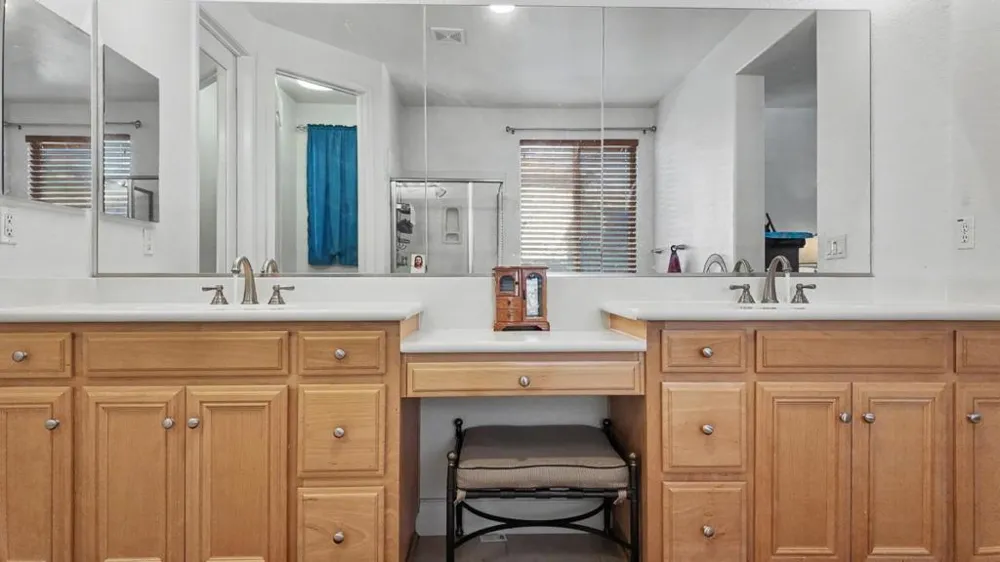 5006 Ridgefield Circle Fairfield, CA 94534