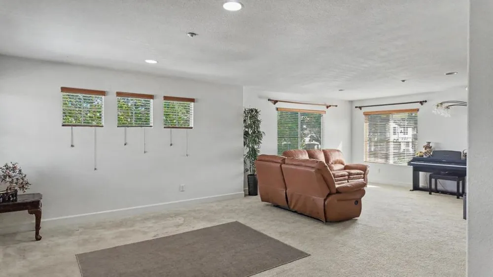 5006 Ridgefield Circle Fairfield, CA 94534
