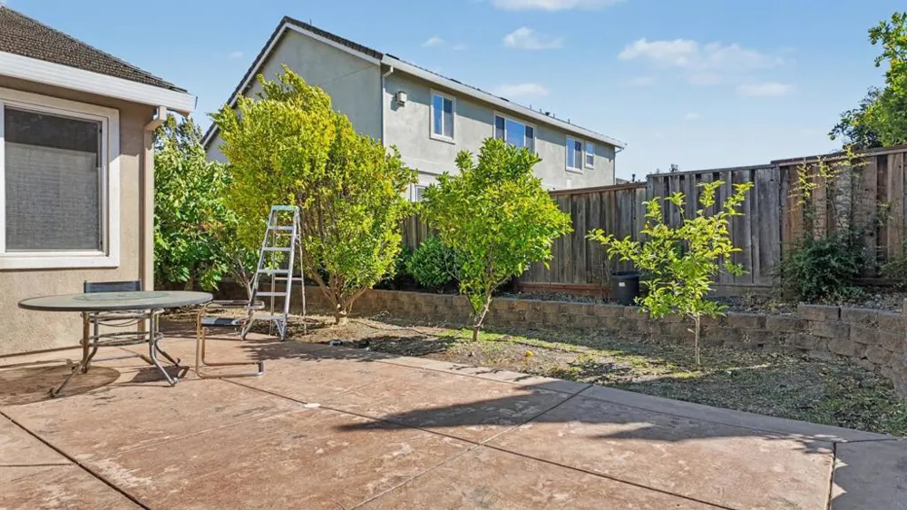 5006 Ridgefield Circle Fairfield, CA 94534
