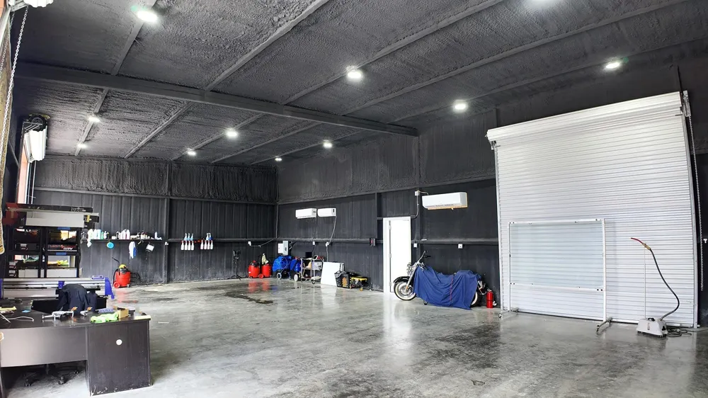 207 E Cottonwood Street Madisonville, TX 77864