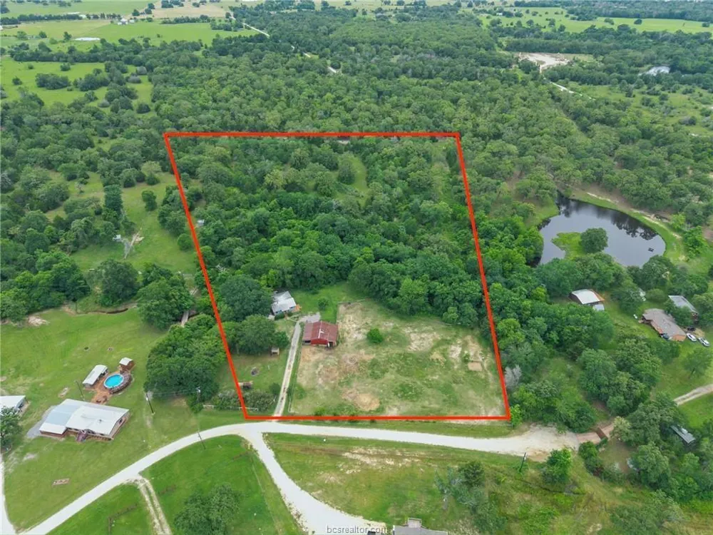 12863 Emu Lane North Zulch, TX 77872