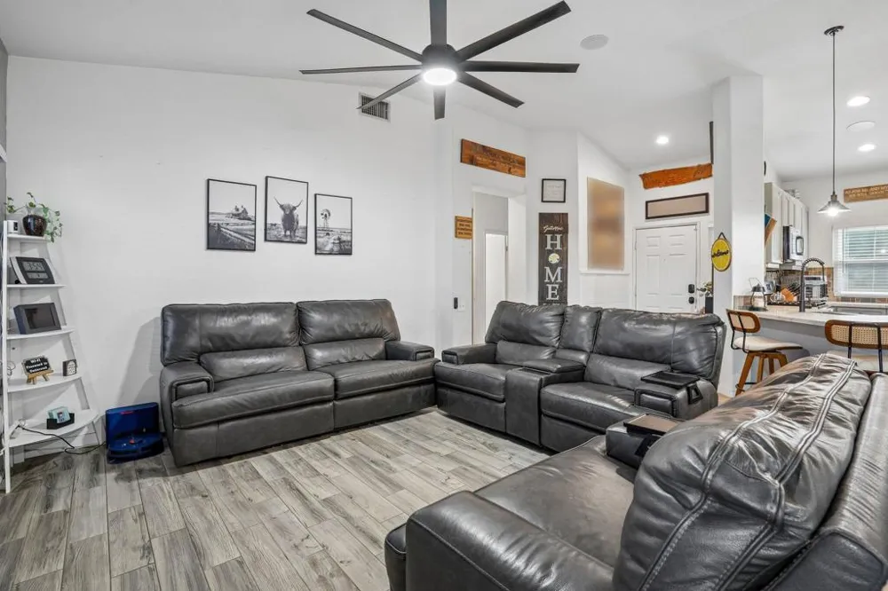 31422 Via Ventana Thousand Palms, CA 92276
