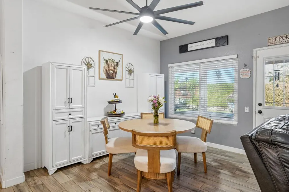 31422 Via Ventana Thousand Palms, CA 92276