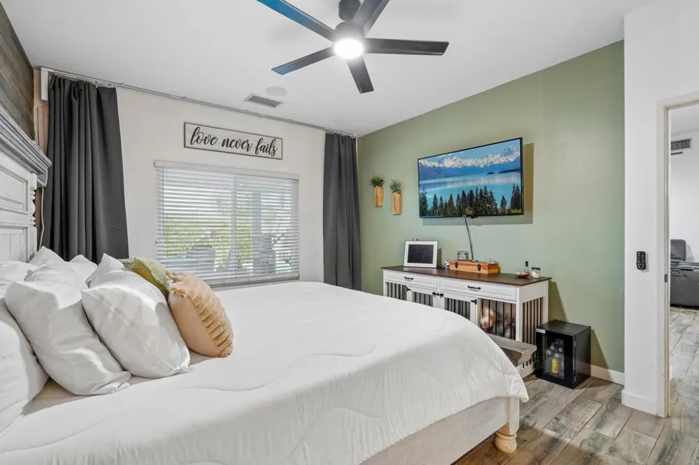 31422 Via Ventana Thousand Palms, CA 92276