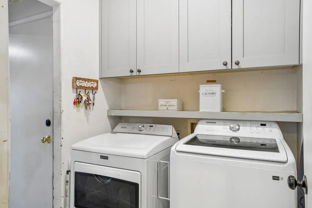31422 Via Ventana Thousand Palms, CA 92276