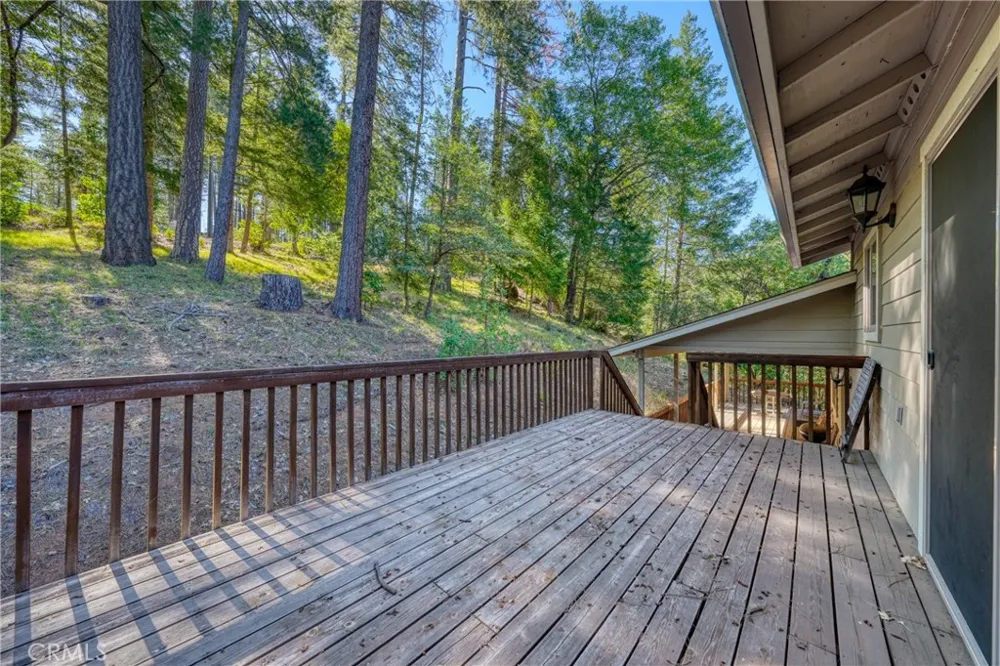 15800 Rainbow Cobb, CA 95426