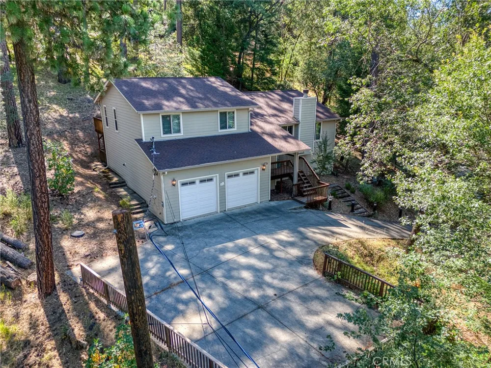 15800 Rainbow Cobb, CA 95426