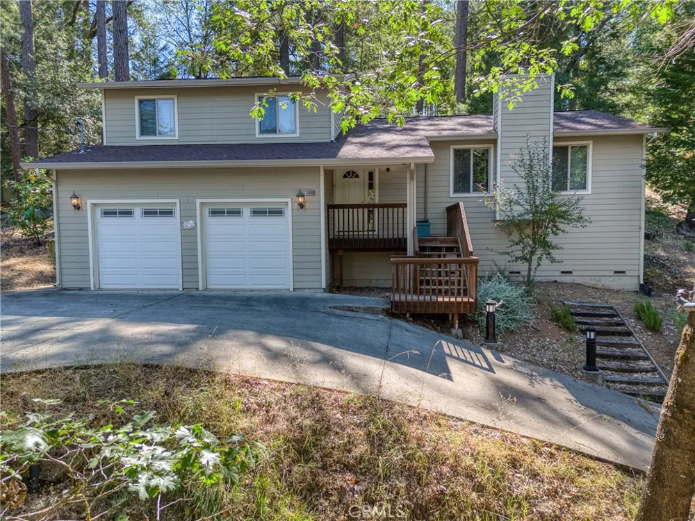 15800 Rainbow Cobb, CA 95426