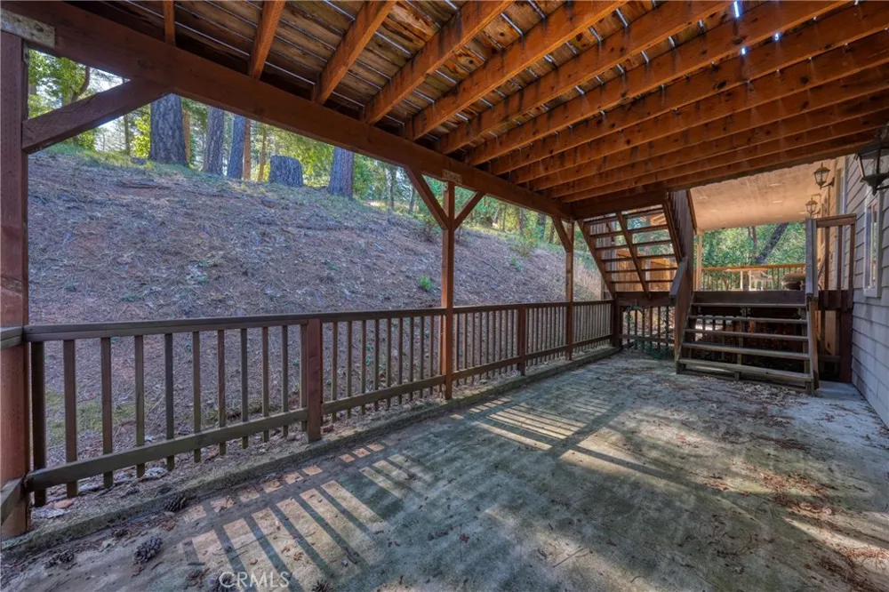 15800 Rainbow Cobb, CA 95426
