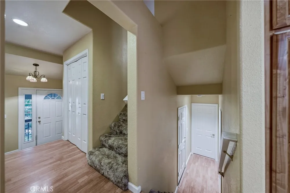 15800 Rainbow Cobb, CA 95426