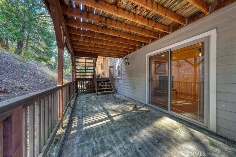 15800 Rainbow Cobb, CA 95426